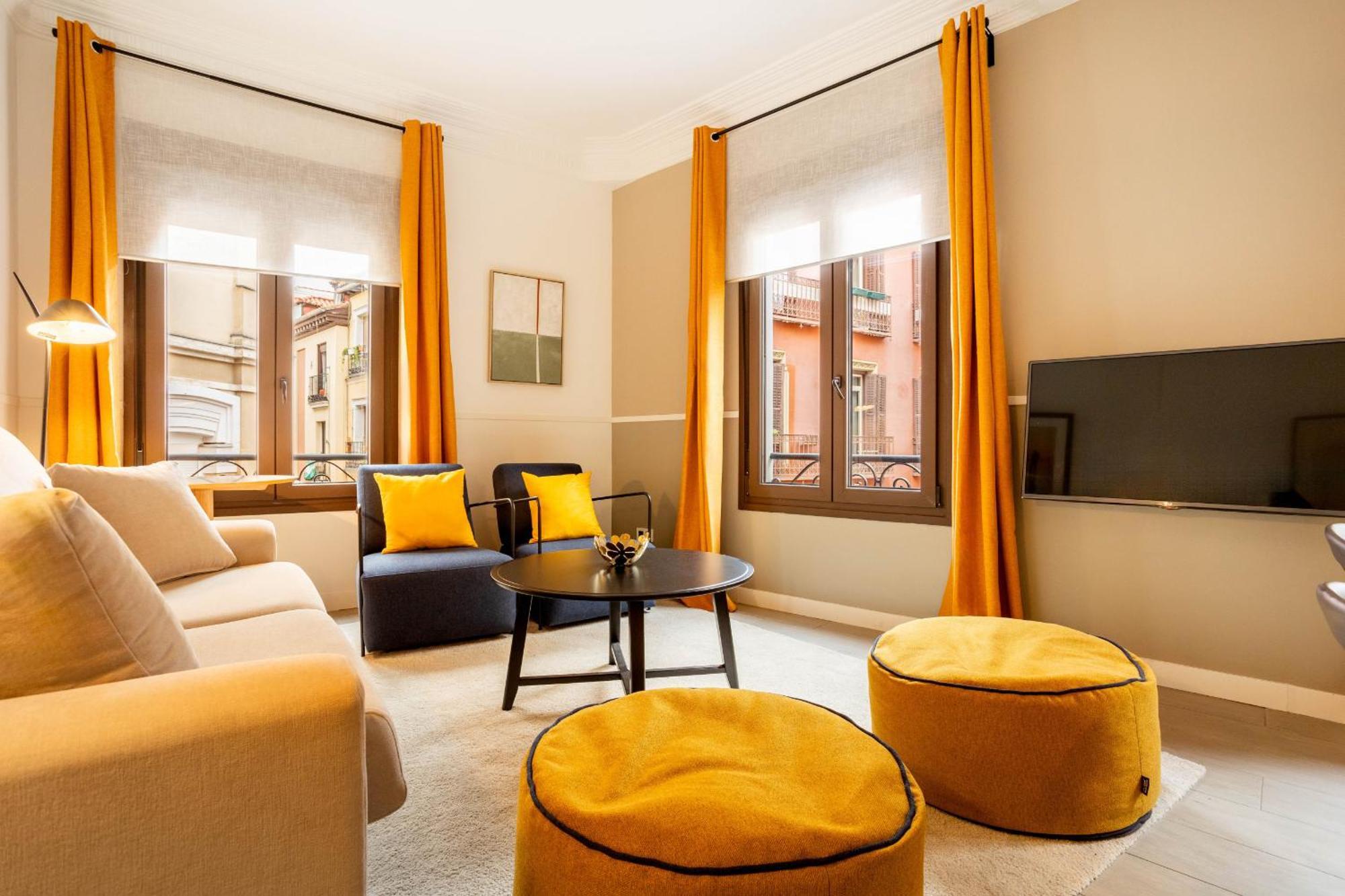 Apolo En Madrid Apartment Exterior photo